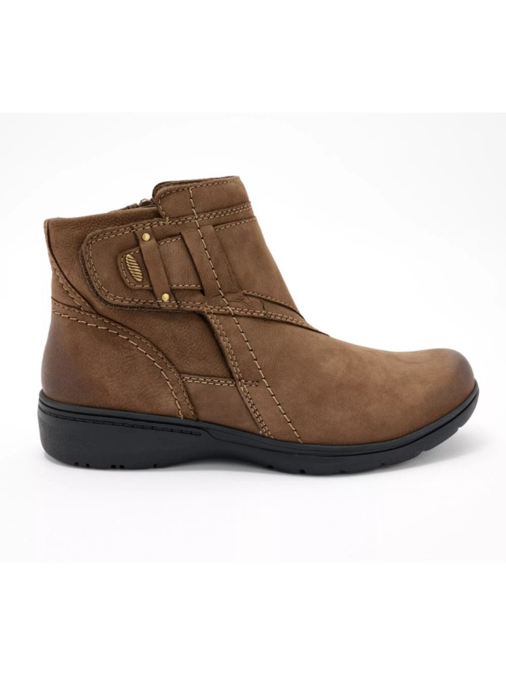 Clarks Carleigh Style Boots Brown Wide Women's - 7W